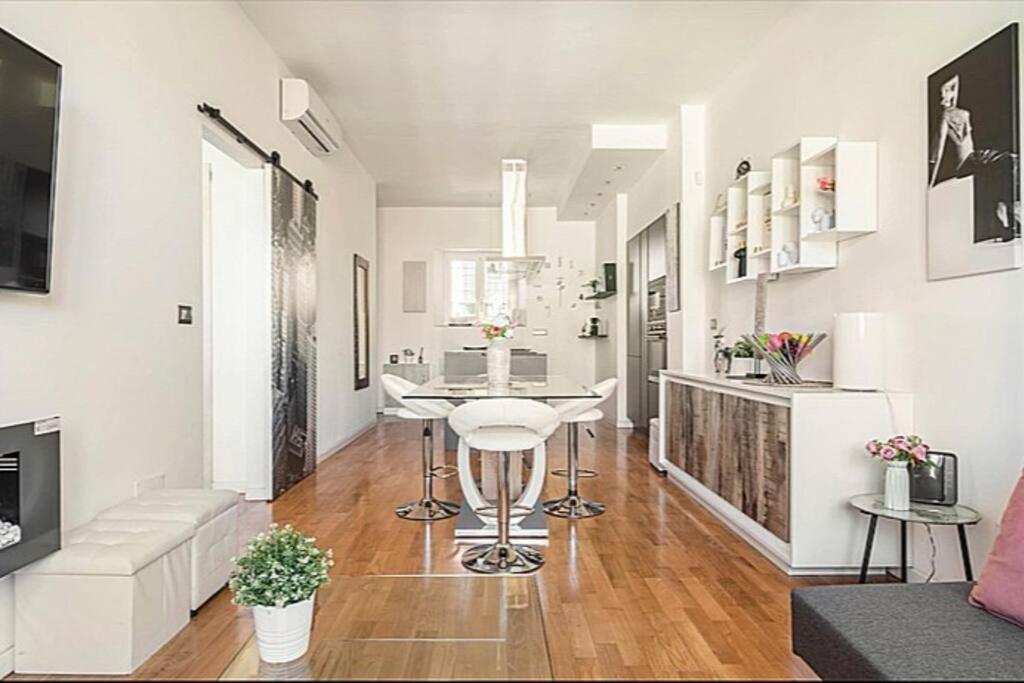 City Life Milan Apartment - Wi-Fi & Smart Tv Esterno foto