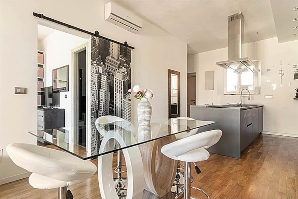 City Life Milan Apartment - Wi-Fi & Smart Tv Esterno foto